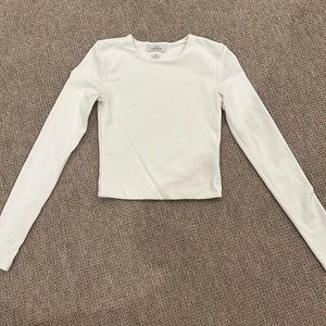 Aritzia white long sleeve
